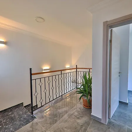 Villa Delfin Green *