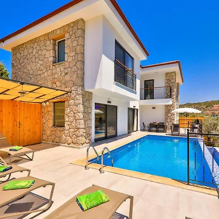 Delfin Green Patara
